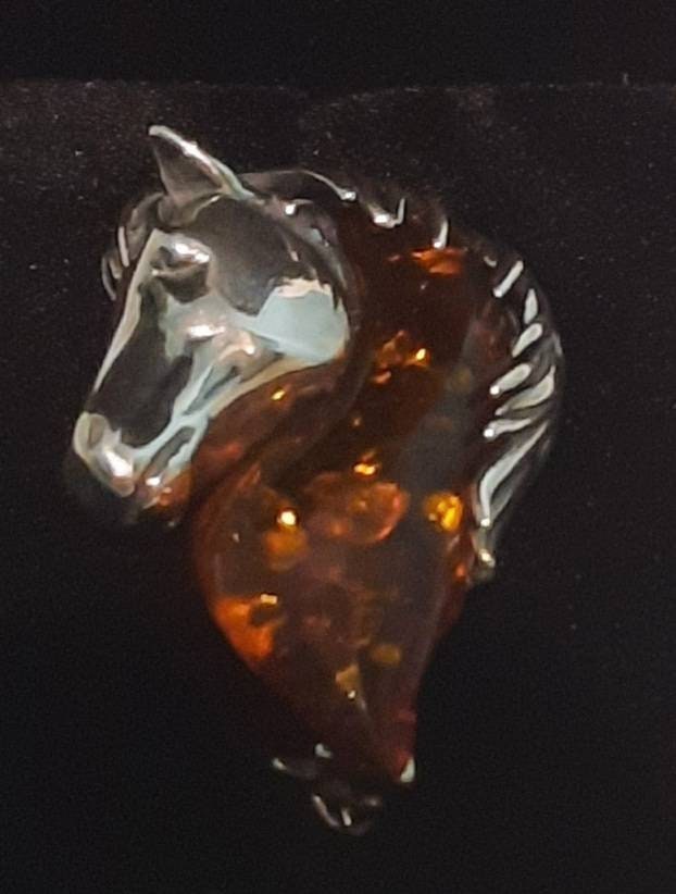 Beautiful Sterling Silver and Cognac Amber Horse Brooch