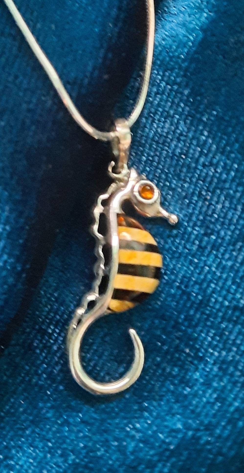 Beautiful Sterling Silver Amber Seahorse Necklace