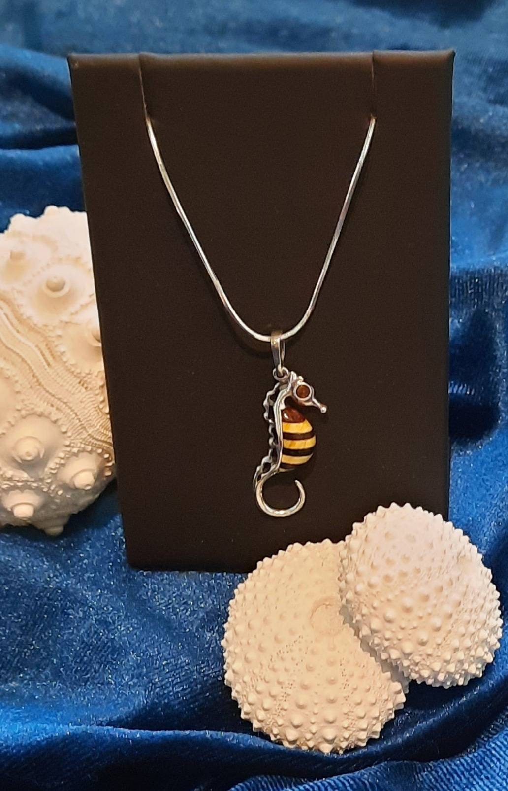 Beautiful Sterling Silver Amber Seahorse Necklace