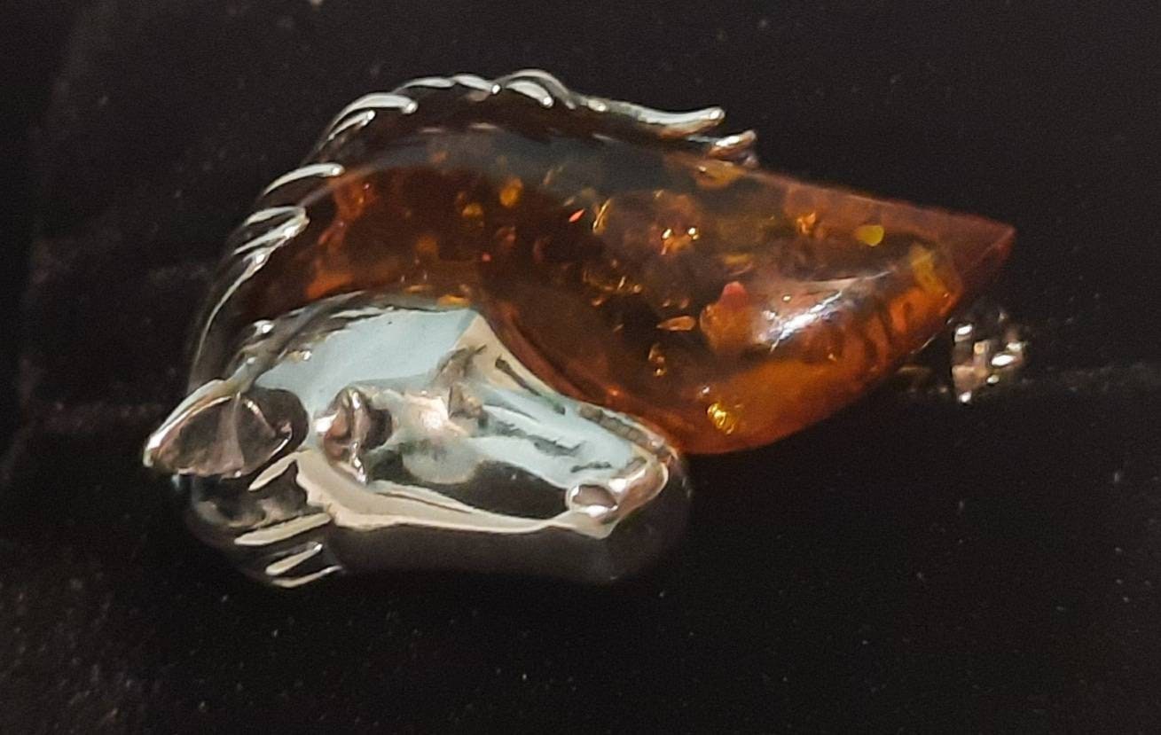 Beautiful Sterling Silver and Cognac Amber Horse Brooch